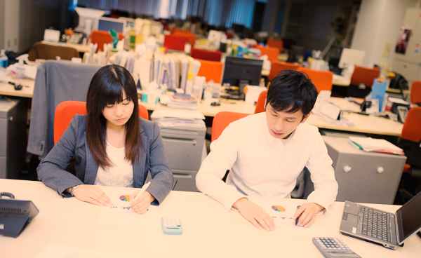 社内恋愛アプローチ 少しずつ彼の心に忍び込む6の技 恋愛 結婚あれこれ 社内恋愛アプローチ 少しずつ彼の心に忍び込む6の技 恋愛 結婚あれこれ